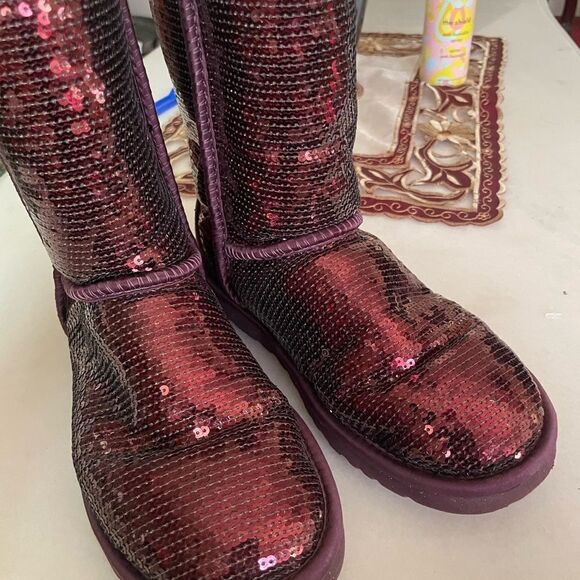 UGG Purple Port Short Sparkle Uggs- Size 5 - Picture 6 of 12